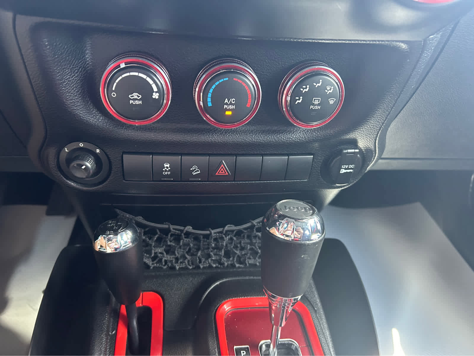 Used 2014 Jeep Wrangler Unlimited Sport w/ Quick Order Package 24S image 18