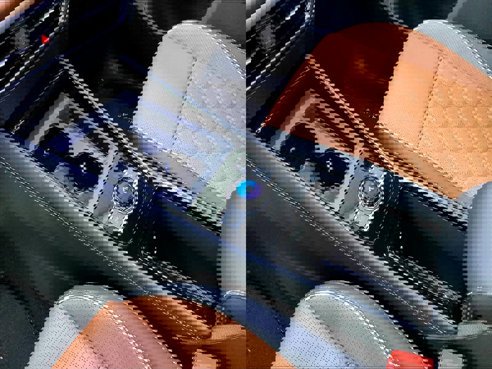 New 2026 Volkswagen Tiguan SEL R-Line image 10