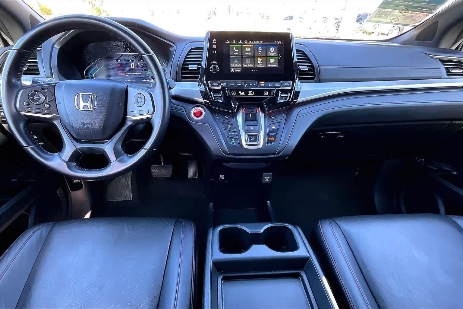 Used 2023 Honda Odyssey Sport image 14