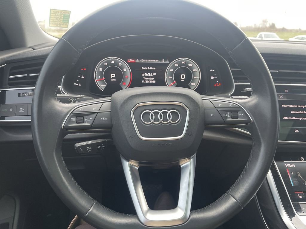 Used 2022 Audi Q8 Premium Plus image 18