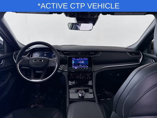 New 2025 Jeep Grand Cherokee Altitude image 22