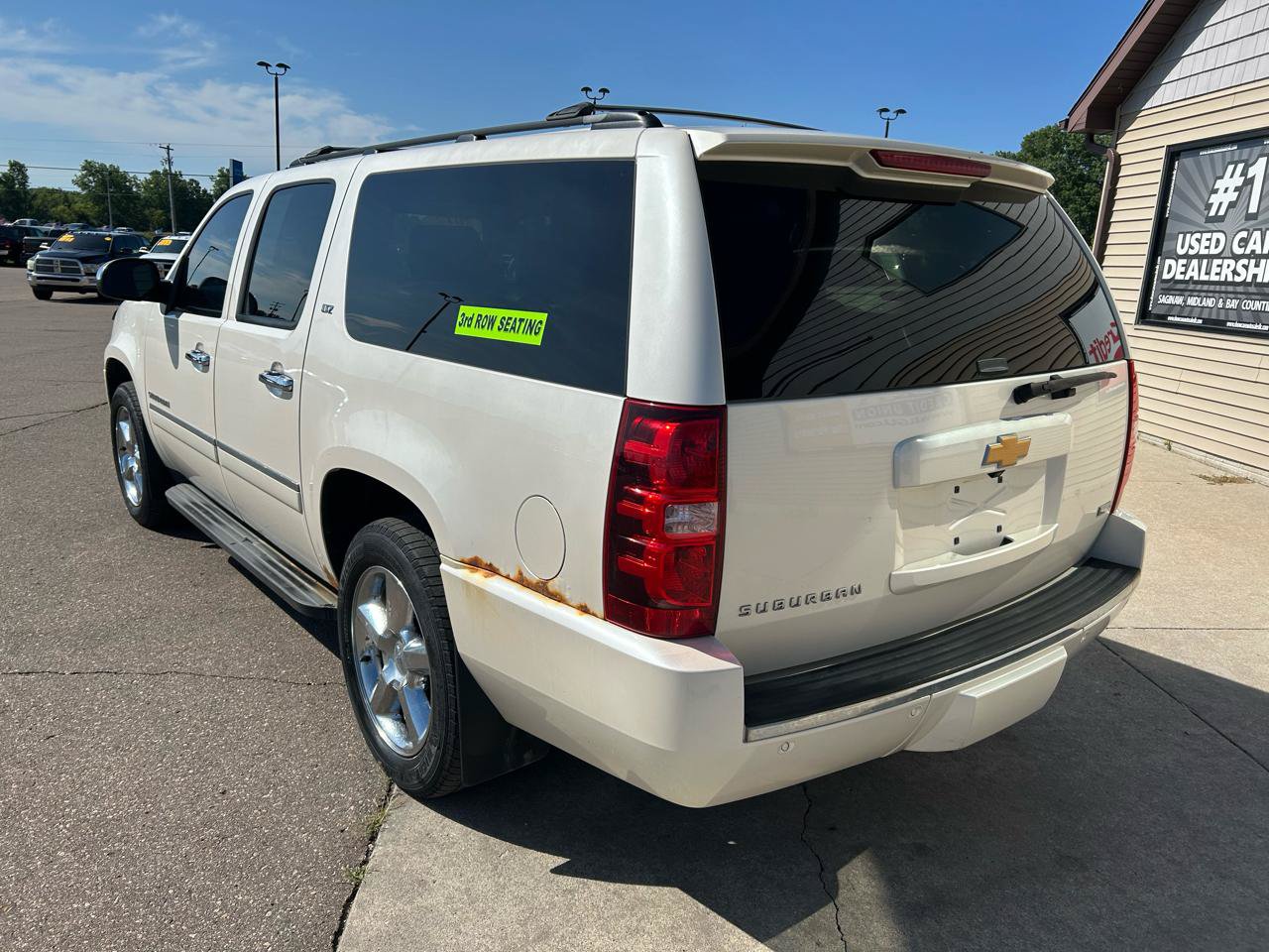 Used 2012 Chevrolet Suburban LTZ AWD/4WD image 7