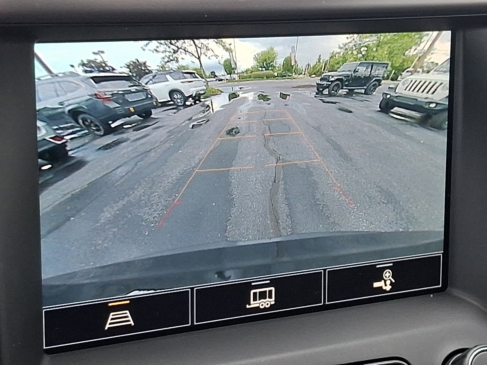 Used 2021 GMC Acadia AT4 w/ Trailering Package AWD/4WD image 19