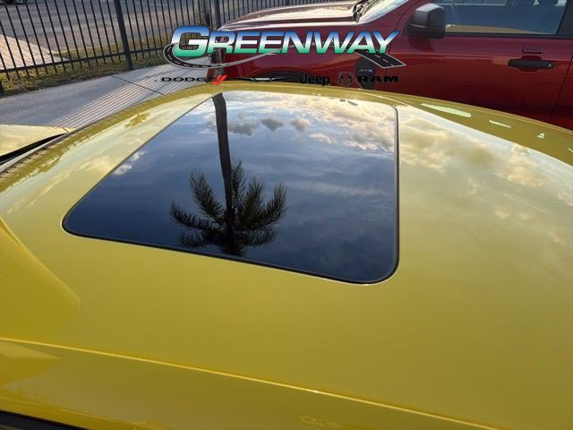 Used 2018 Chevrolet Camaro SS image 7