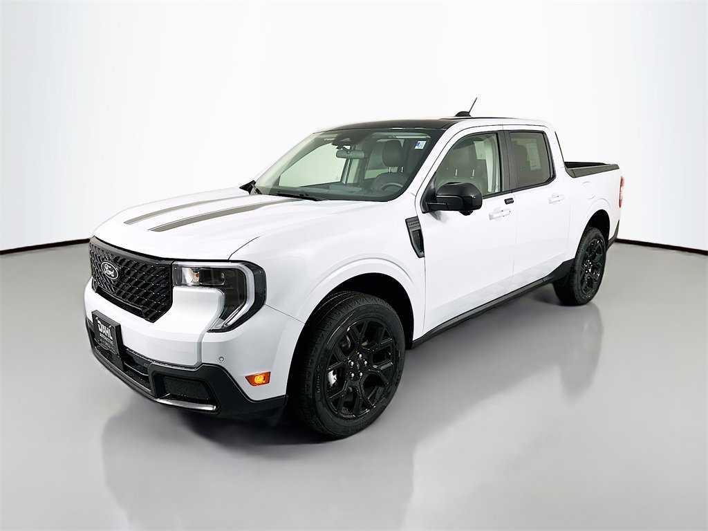 New 2025 Ford Maverick Lariat w/ Black Appearance Package image 3