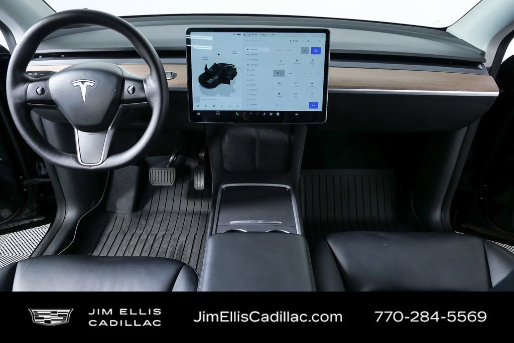 Used 2022 Tesla Model Y Long Range image 23