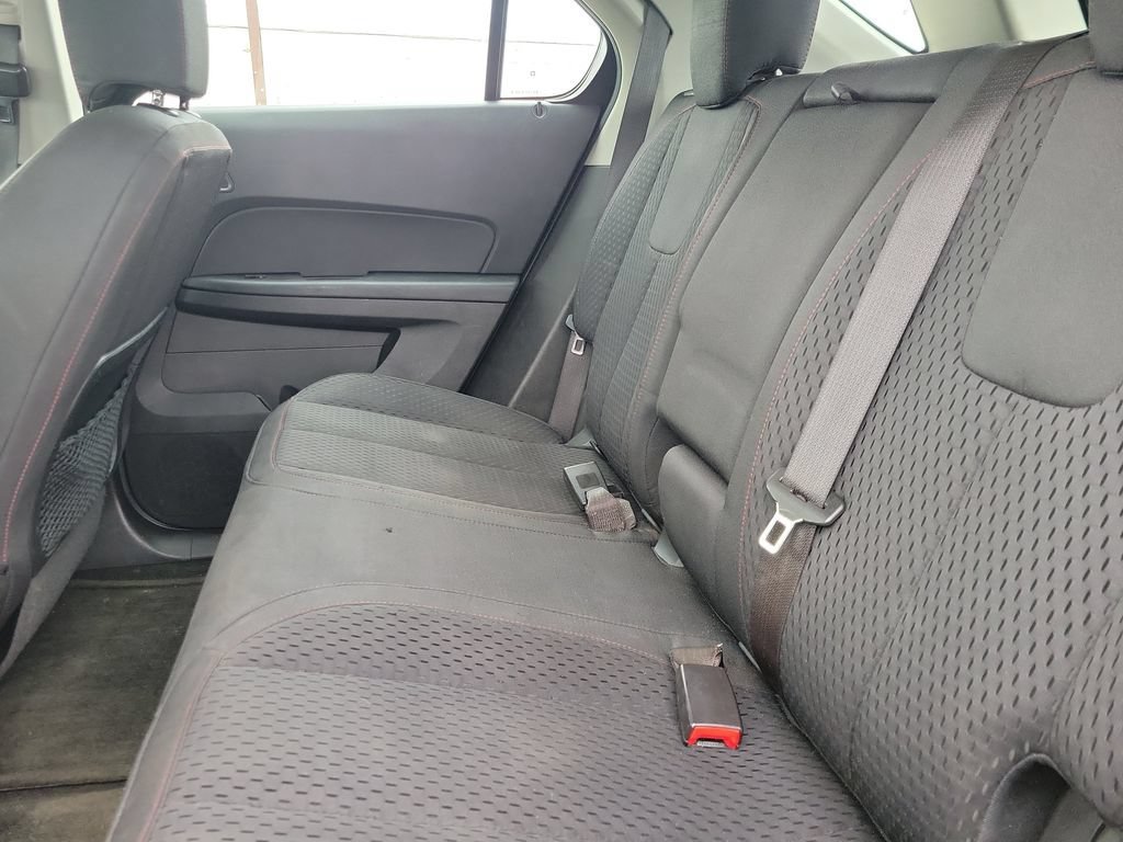 Used 2015 Chevrolet Equinox LS FWD image 9