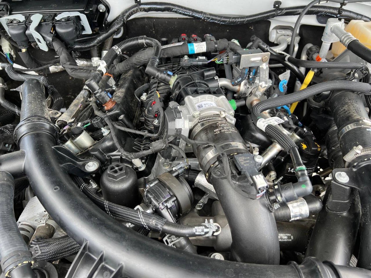Used 2024 Ford Bronco Wildtrak AWD/4WD image 19