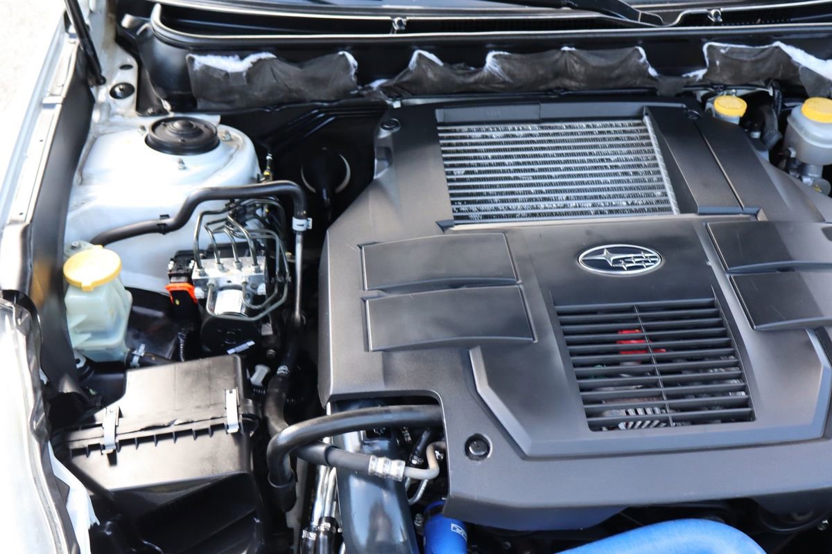 Used 2010 Subaru Legacy 2.5GT Limited image 38