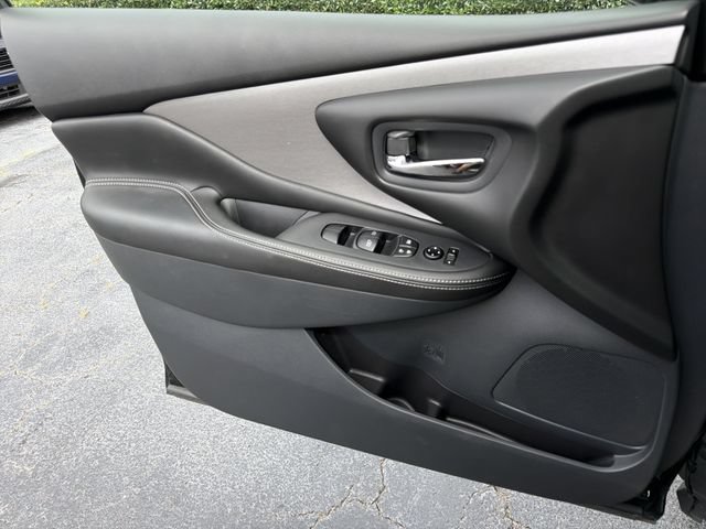Used 2024 Nissan Murano SV w/ SV Midnight Edition Package AWD/4WD image 28