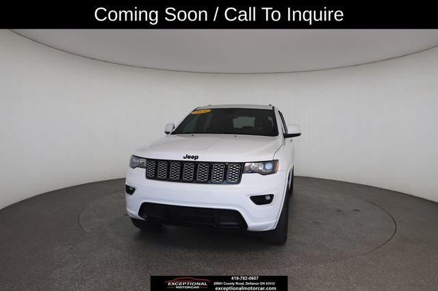 Used 2020 Jeep Grand Cherokee Altitude AWD/4WD image 32