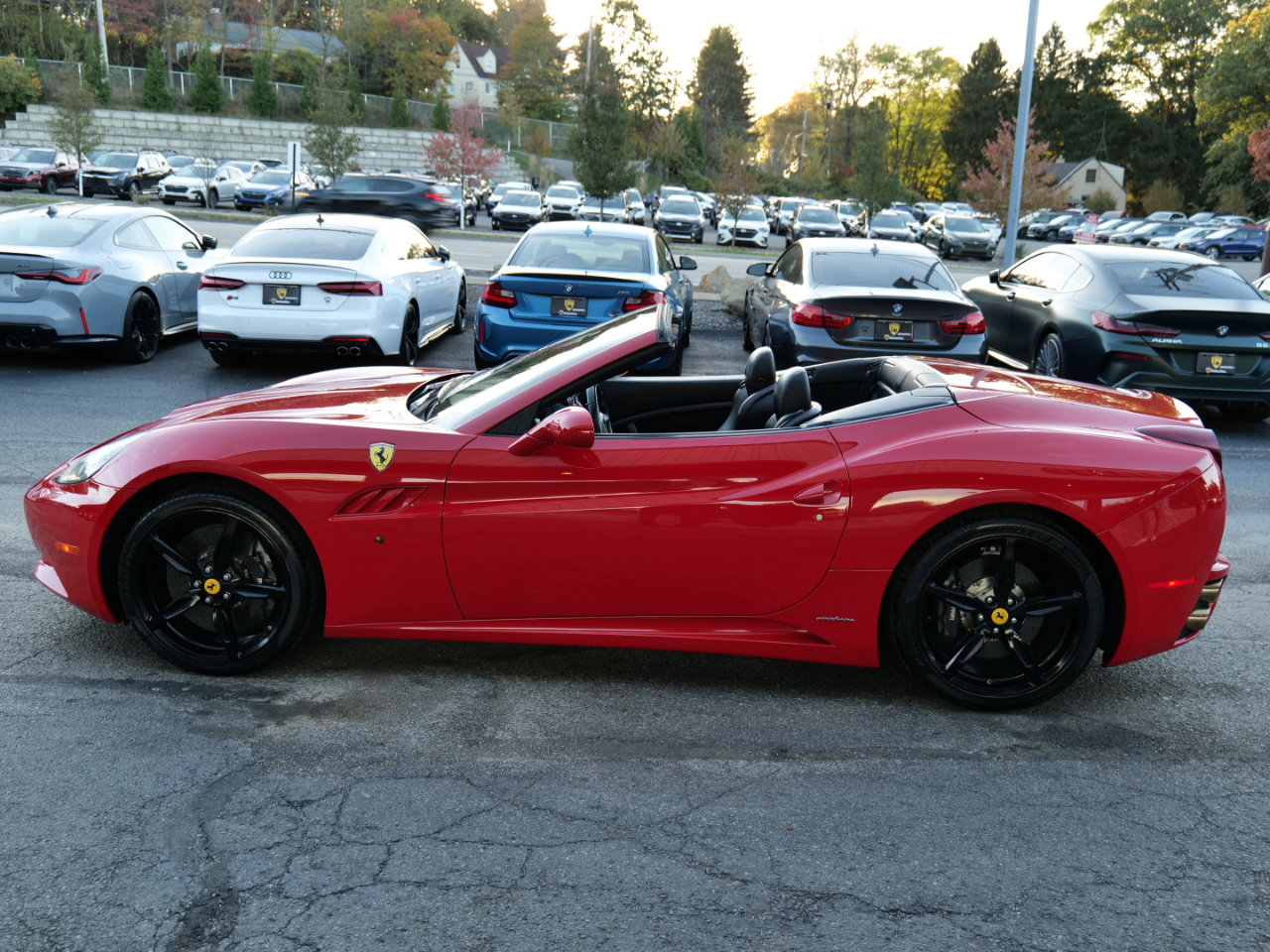 Used 2014 Ferrari California image 8