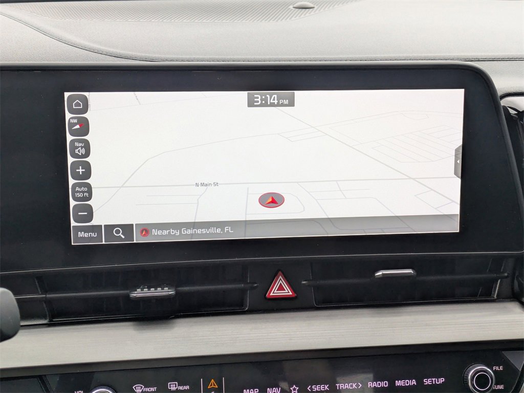 Used 2023 Kia Sportage EX image 19