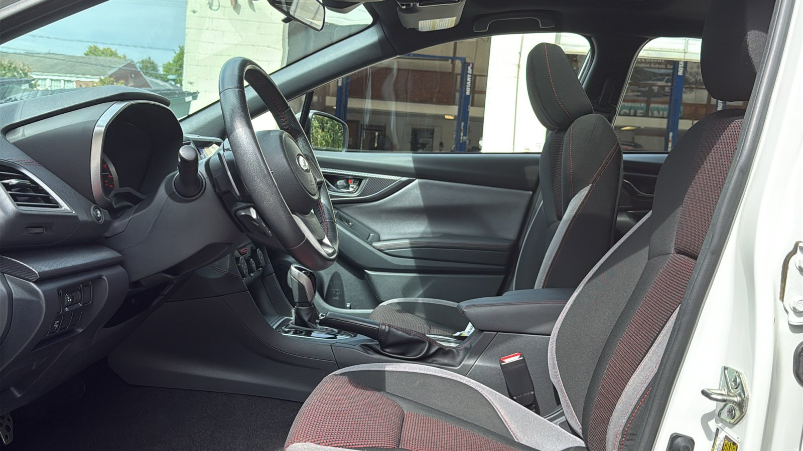 Used 2020 Subaru Impreza 2.0i Sport AWD/4WD image 12