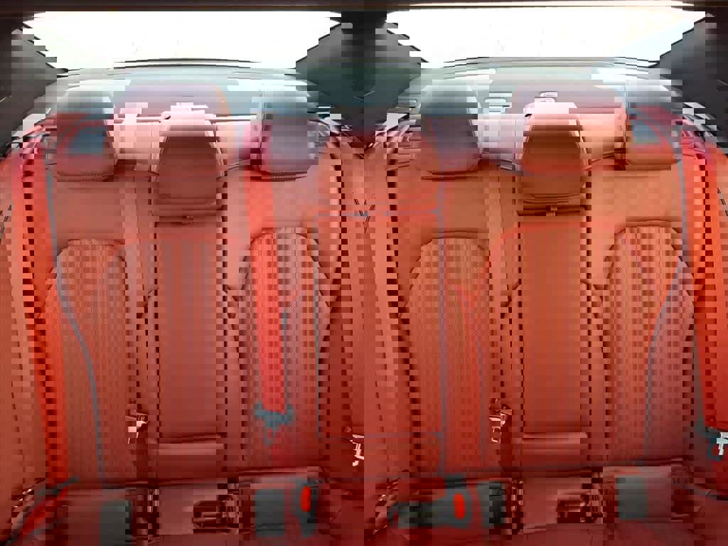 Used 2024 Genesis G70 2.5T w/ Sport Prestige Package image 20