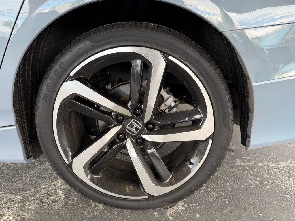 Used 2022 Honda Accord Sport image 36