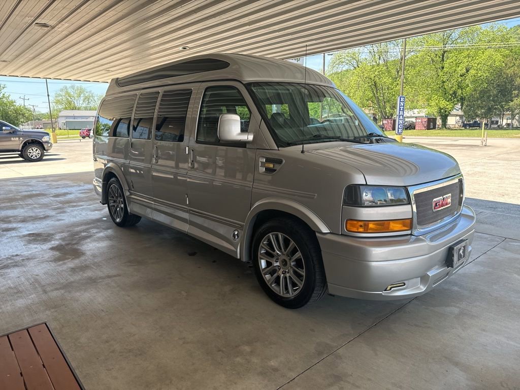 Used 2020 GMC Savana 2500 w/ Enhanced Convenience Package RWD image 3
