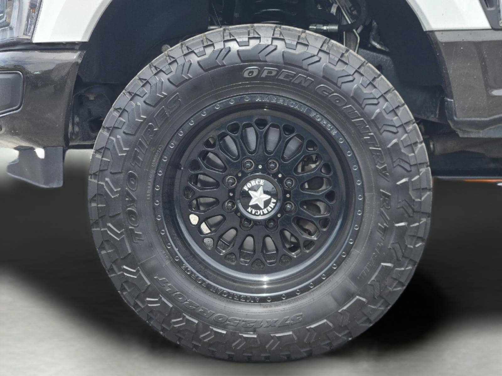 Used 2025 Ford F250 King Ranch AWD/4WD image 11