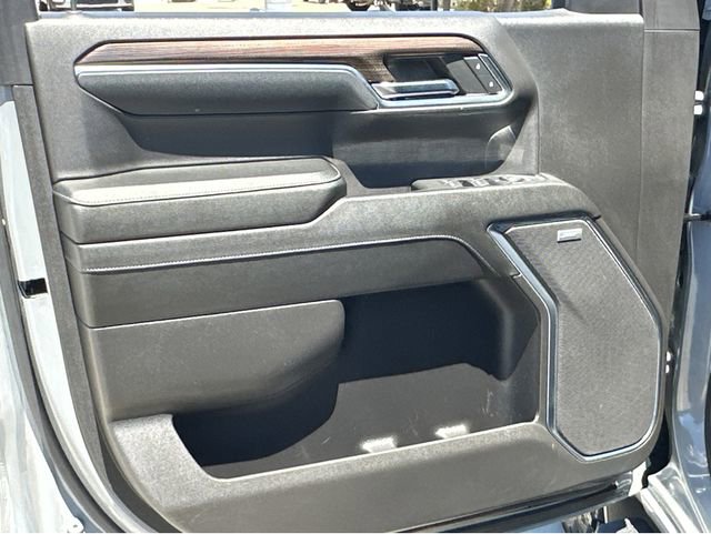 Used 2024 Chevrolet Silverado 1500 LT Trail Boss w/ LT Trail Boss Premium Package AWD/4WD image 35