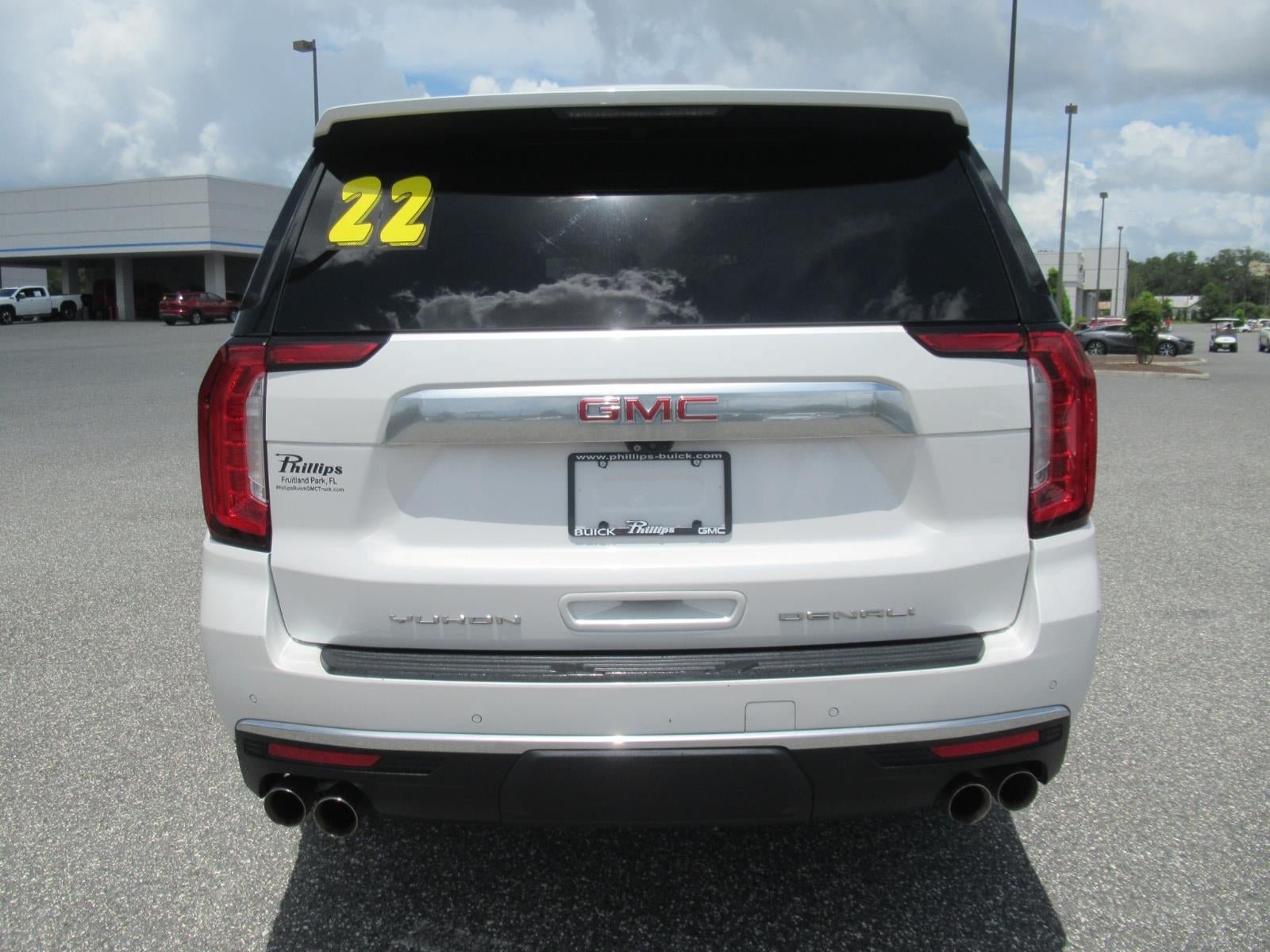 Used 2022 GMC Yukon XL Denali w/ Advanced Technology Package AWD/4WD image 6
