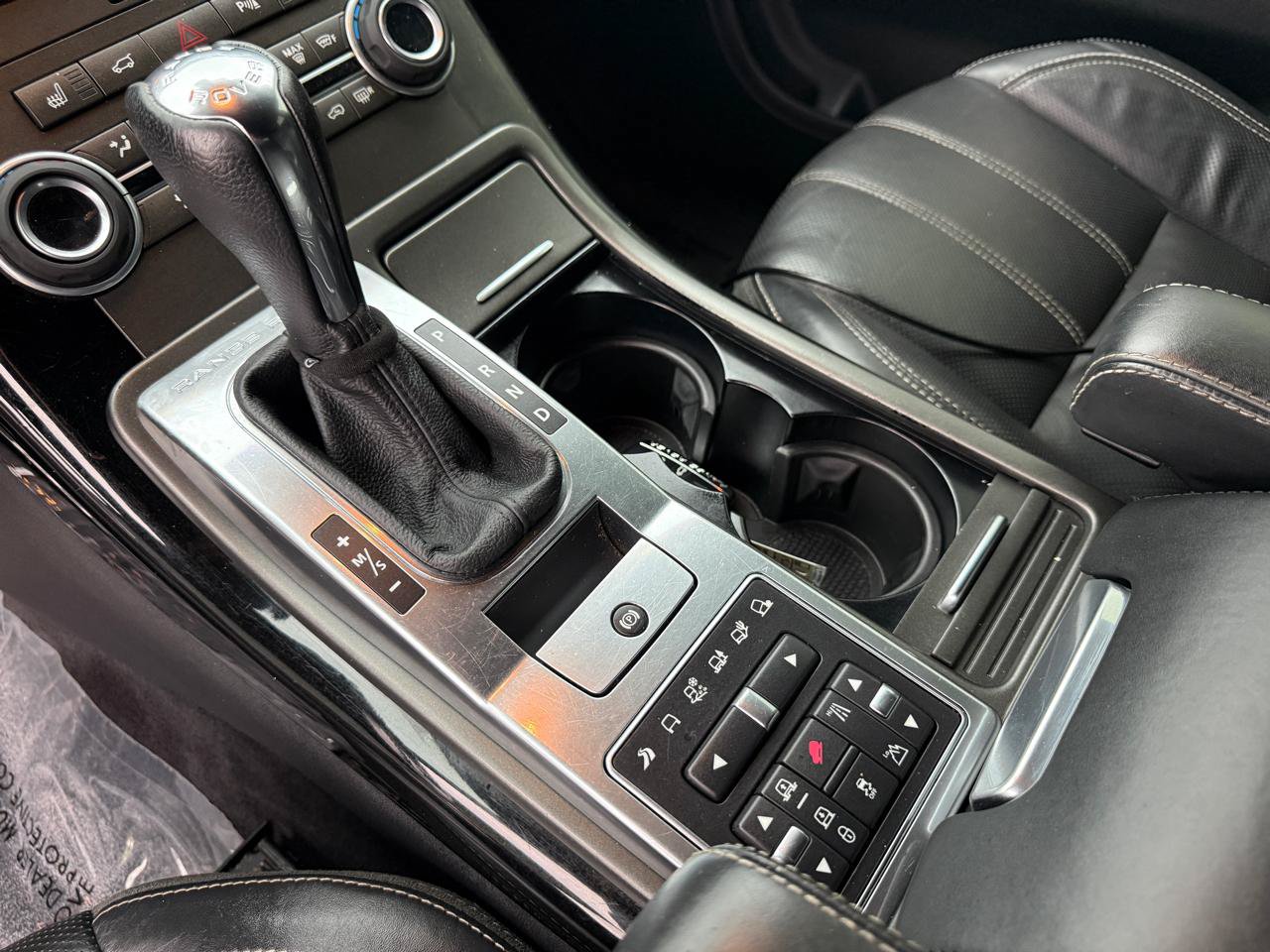 Used 2013 Land Rover Range Rover Sport Supercharged w/ Vision Assist Pkg AWD/4WD image 21