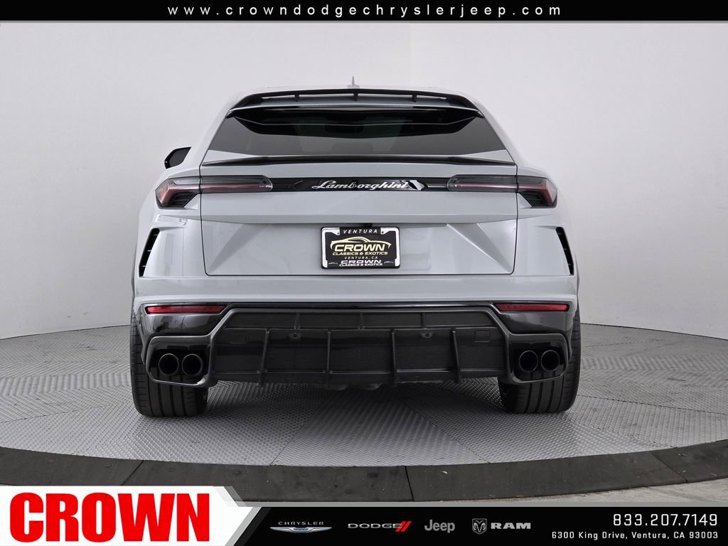 Used 2022 Lamborghini Urus AWD/4WD image 6