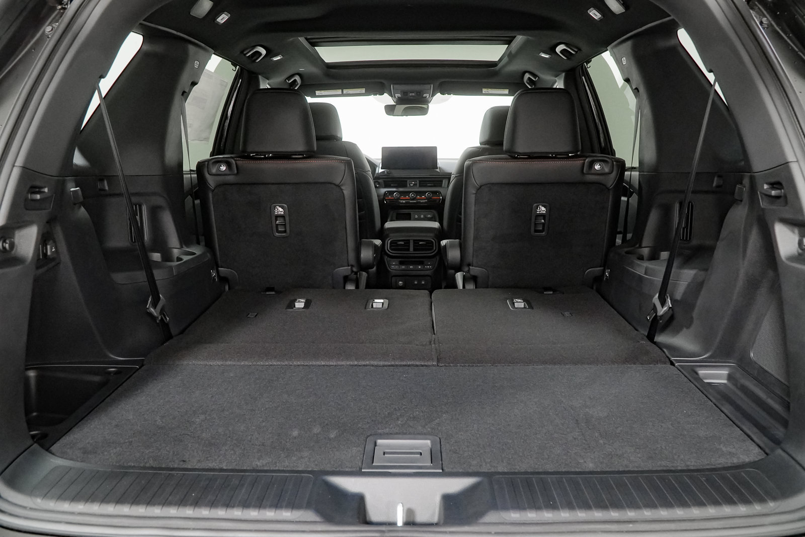 New 2026 Honda Pilot TrailSport image 7