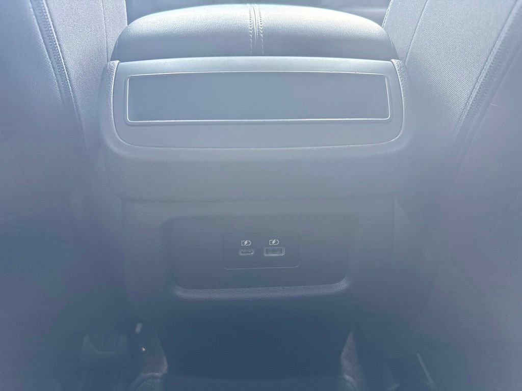 Used 2024 Nissan Pathfinder S FWD image 22