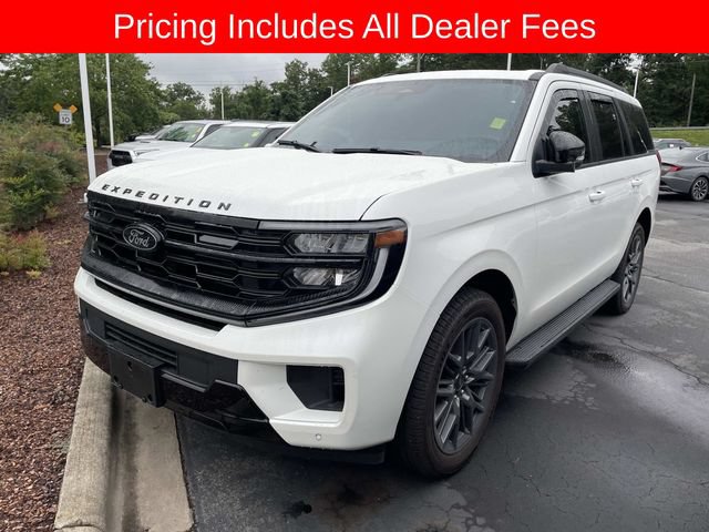Used 2026 Ford Expedition Platinum w/ Stealth Appearance Package