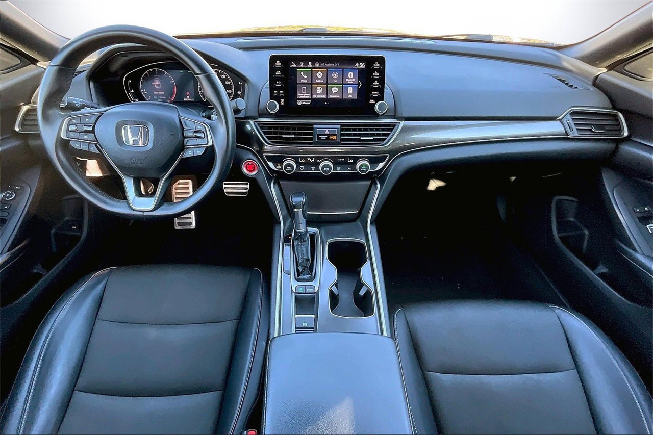 Used 2018 Honda Accord Sport image 13