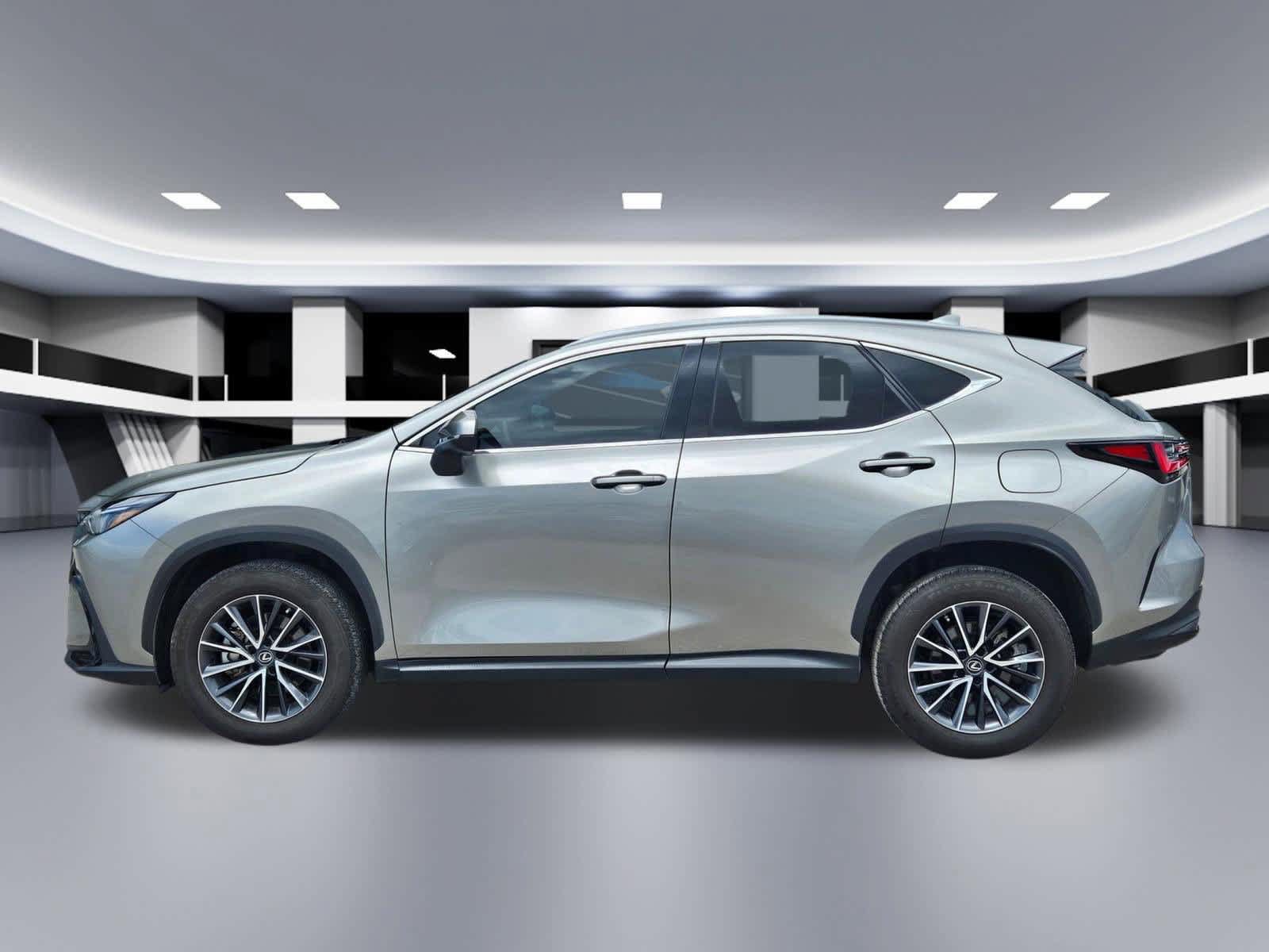 Used 2023 Lexus NX 350 AWD image 2