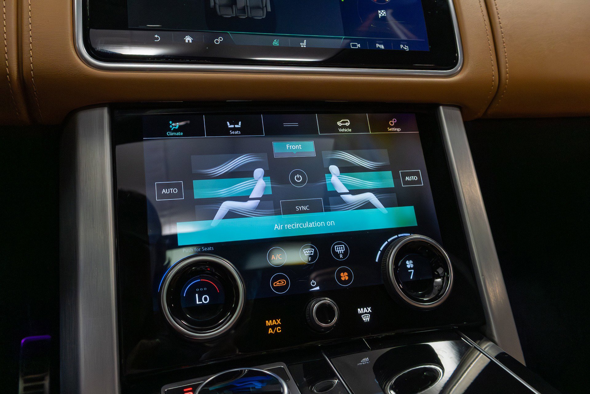 Used 2022 Land Rover Range Rover Autobiography image 61