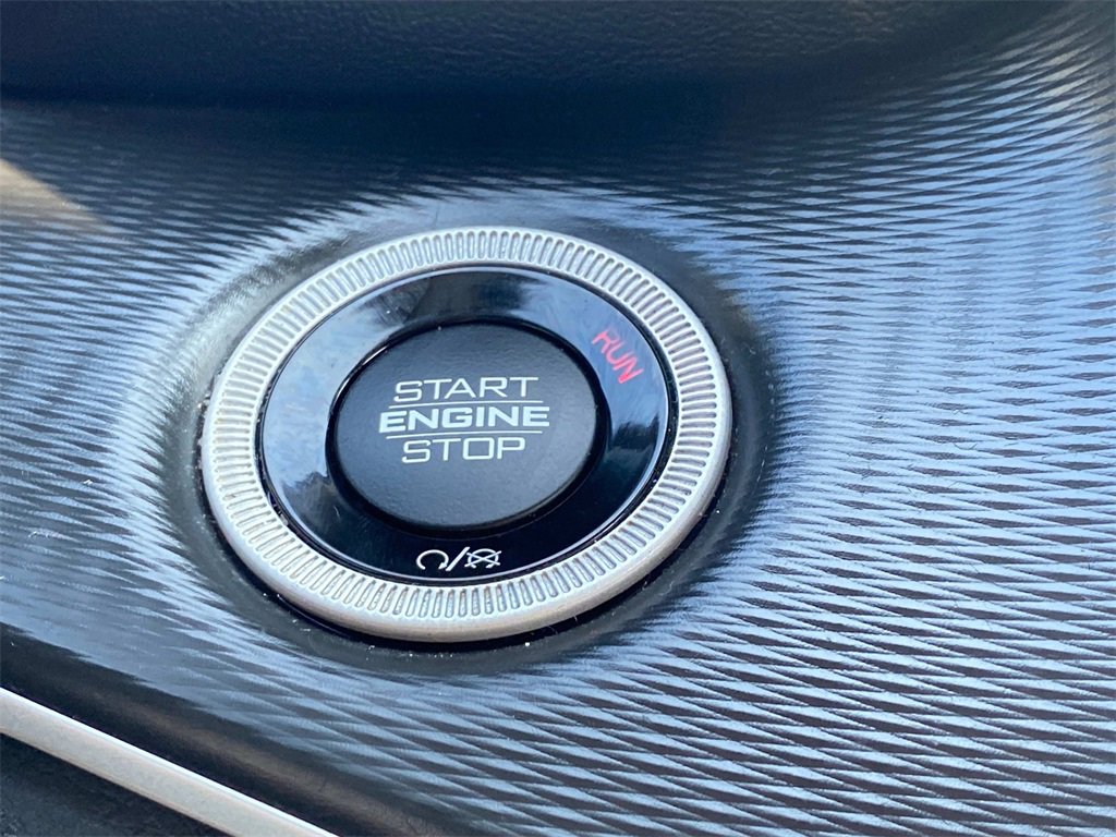 Used 2023 Jeep Grand Cherokee L Laredo w/ Luxury Tech Group I image 29