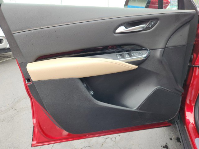 Used 2024 Cadillac XT4 Luxury image 33