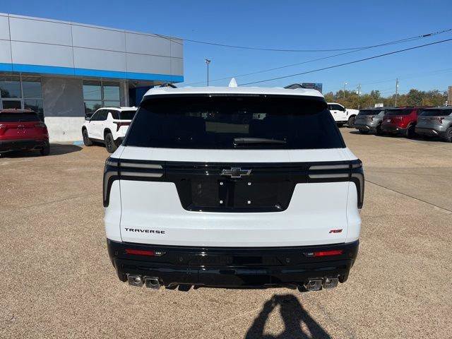 New 2026 Chevrolet Traverse RS w/ LPO, Floor Liner Package image 5