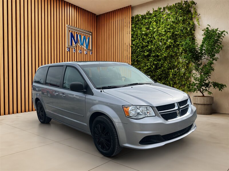 Used 2016 Dodge Grand Caravan SE w/ Quick Order Package 29E SE