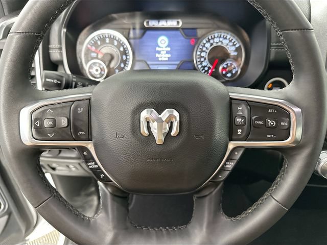 Used 2025 RAM 1500 Laramie AWD/4WD image 19