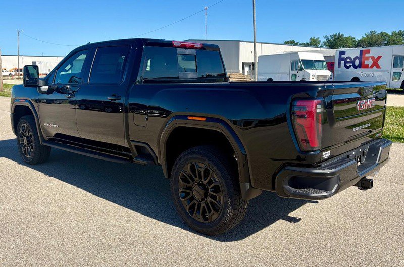 New 2026 GMC Sierra 2500 AT4 w/ AT4 Premium Plus Package AWD/4WD image 7