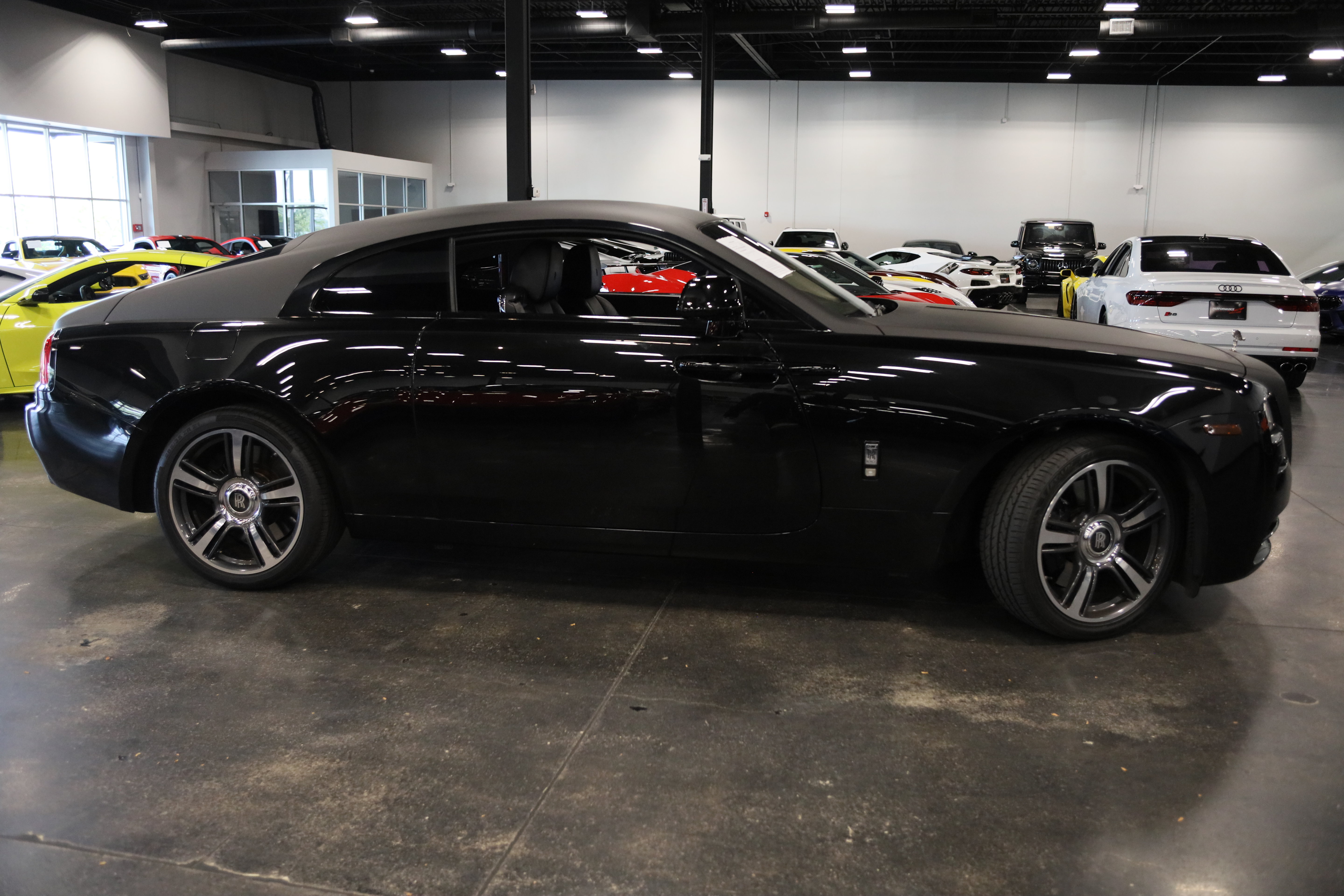 Used 2016 Rolls-Royce Wraith RWD image 8