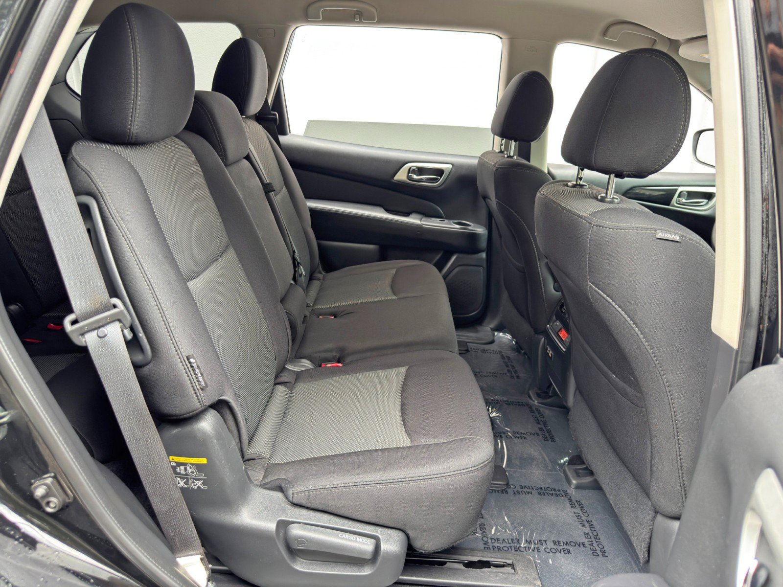 Used 2019 Nissan Pathfinder SV FWD image 35