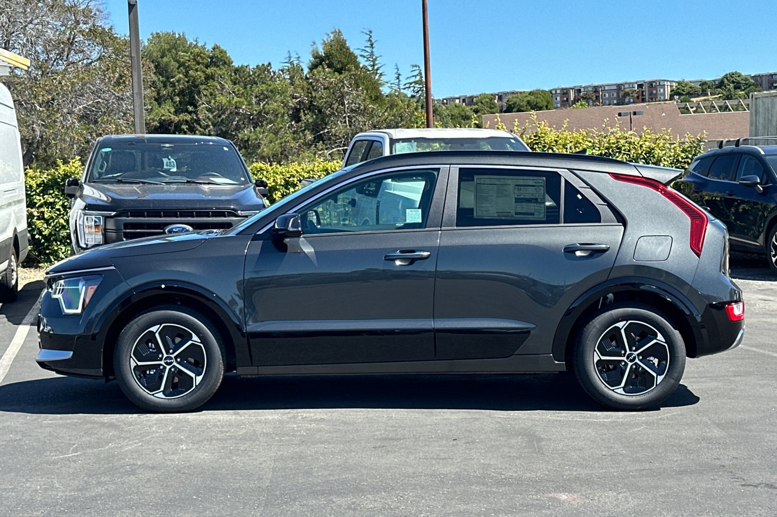 New 2026 Kia Niro FWD image 7
