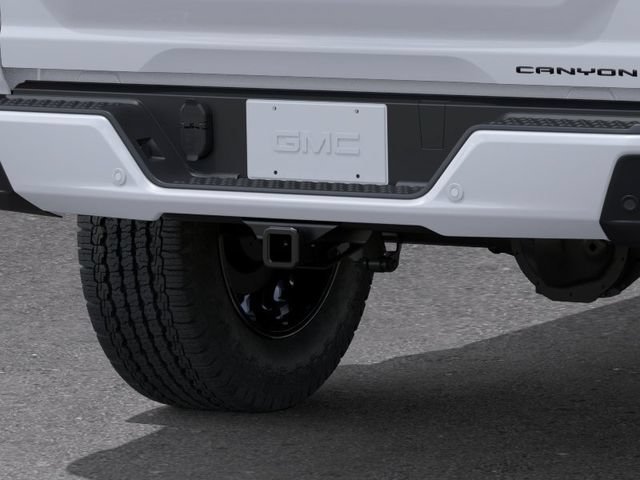 New 2026 GMC Canyon Denali w/ LPO, Black Badging Package AWD/4WD image 14