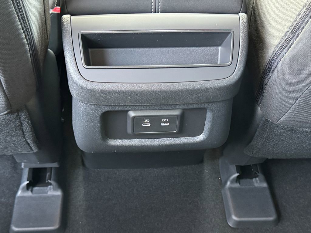 New 2026 Nissan Pathfinder SV image 24