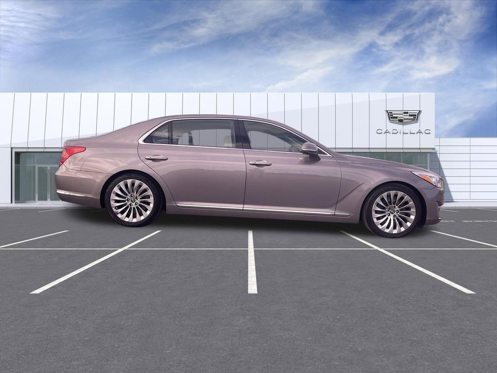 Used 2018 Genesis G90 5.0 Ultimate image 9