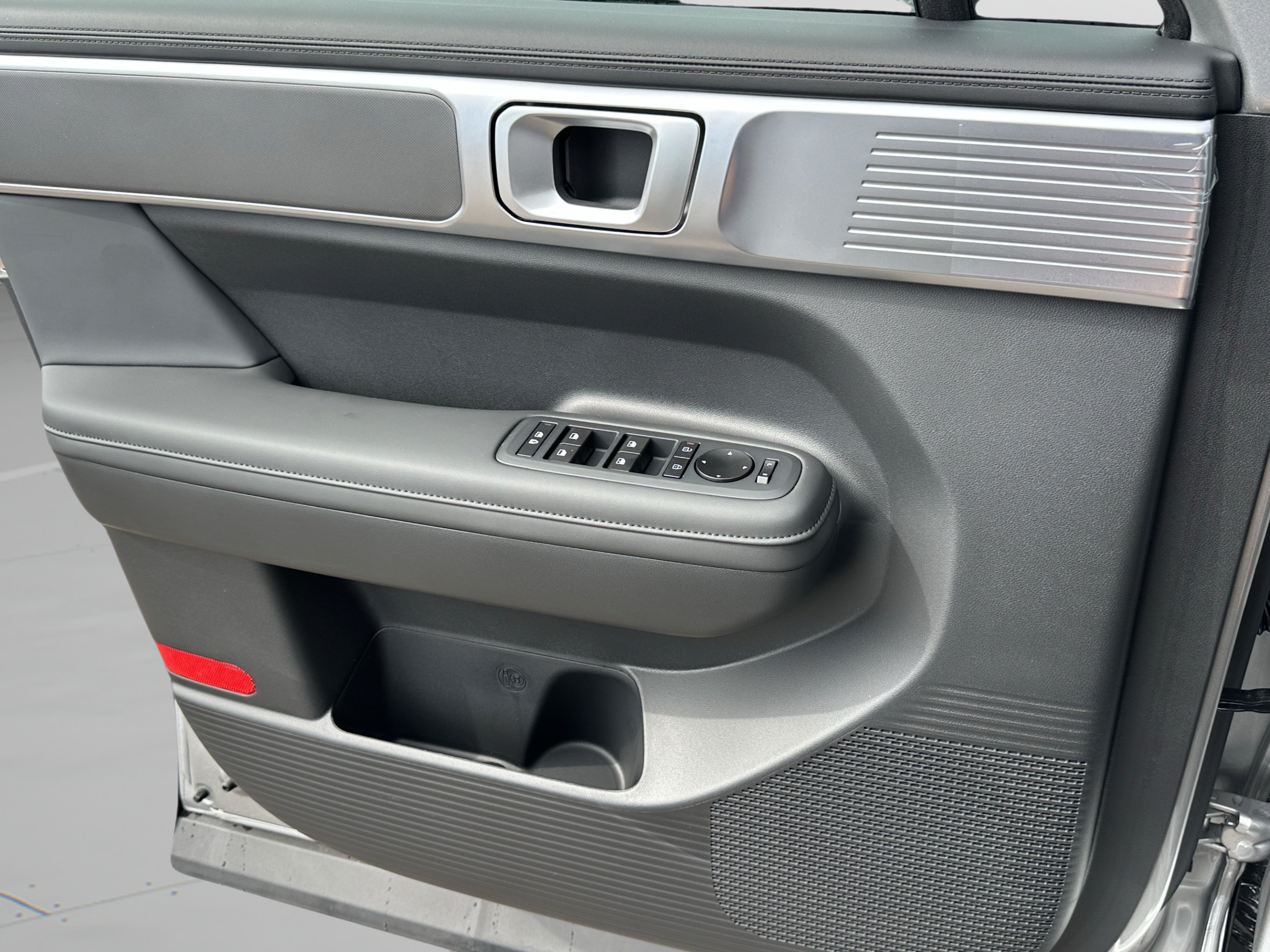 New 2027 Hyundai Santa Fe SEL FWD image 22