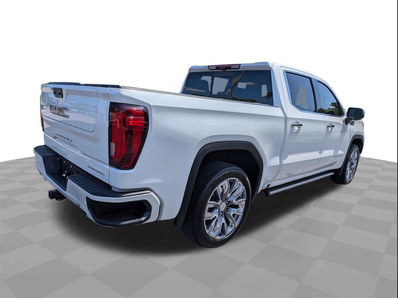 Certified 2024 GMC Sierra 1500 Denali w/ Denali Reserve Package AWD/4WD image 4