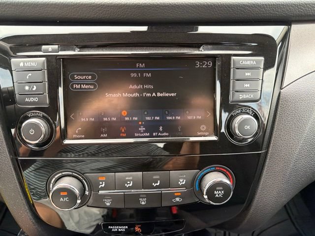 Used 2020 Nissan Rogue Sport S w/ Appearance Package AWD/4WD image 16