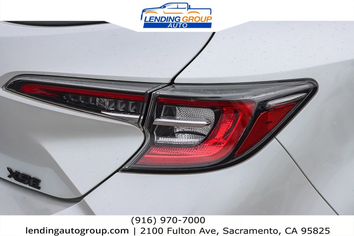 Used 2021 Toyota Corolla XSE image 8
