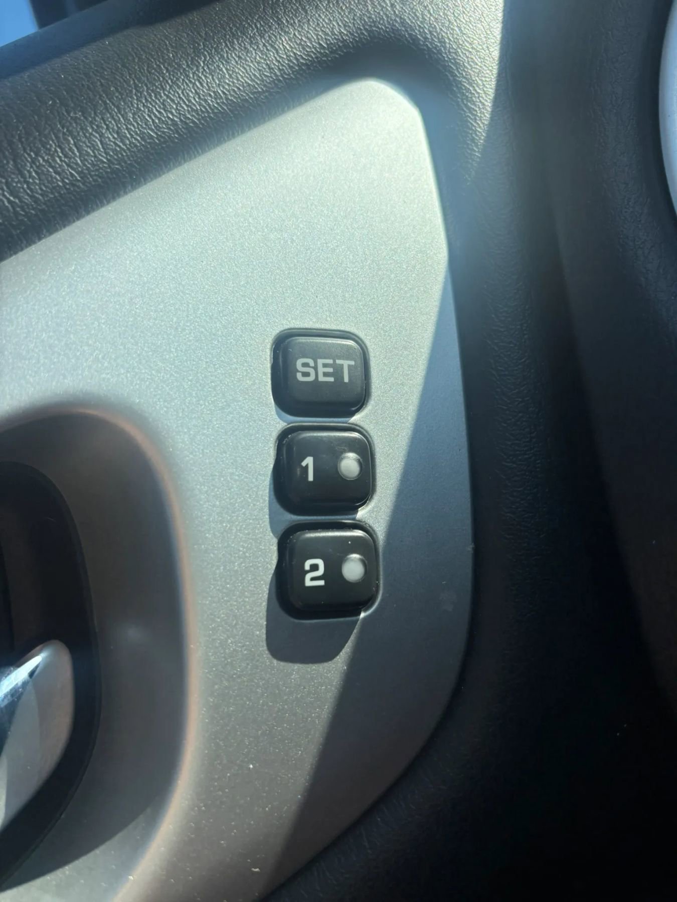 Used 2019 Nissan Pathfinder Platinum AWD/4WD image 10