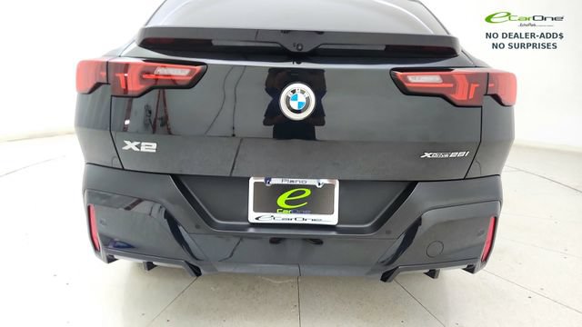 Used 2025 BMW X2 xDrive28i w/ Premium Package AWD/4WD image 11